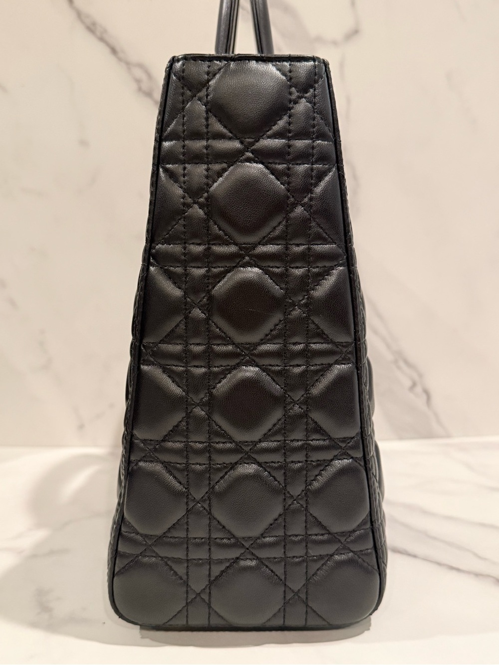 Lady Dior Large Bag - Picture 7 of 17